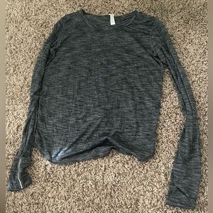 long sleeve luluemon top